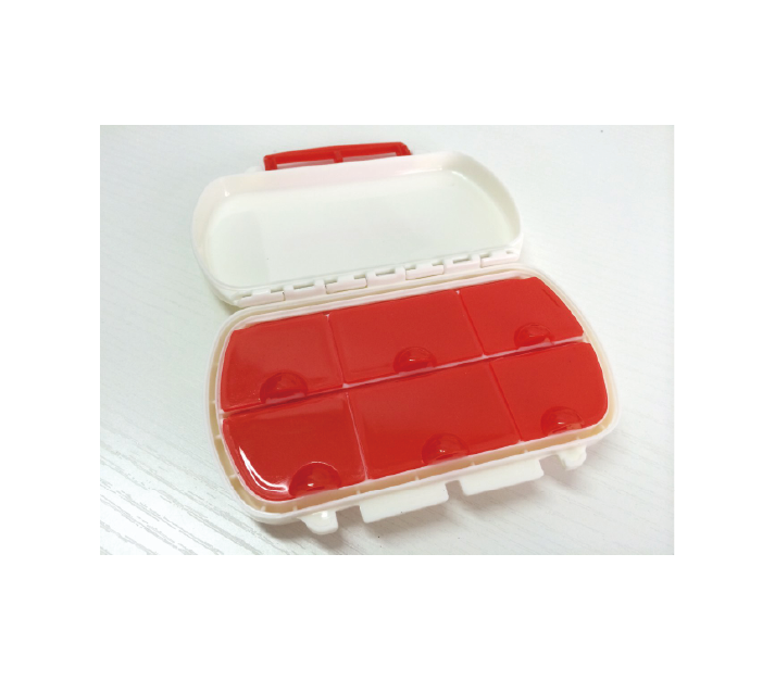 Portable medicine box